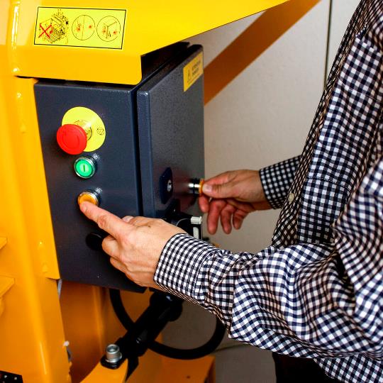 Преса за балиране Bramidan B50 Преса за балиране Bramidan B50