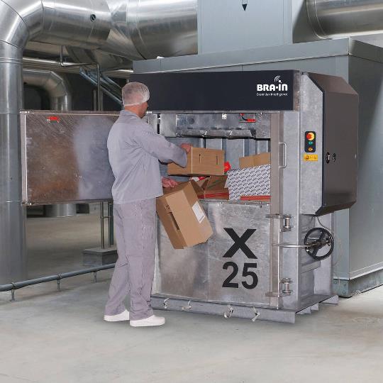 Преса за балиране Bramidan X25 Поцинкована Преса за балиране Bramidan X25 Поцинкована